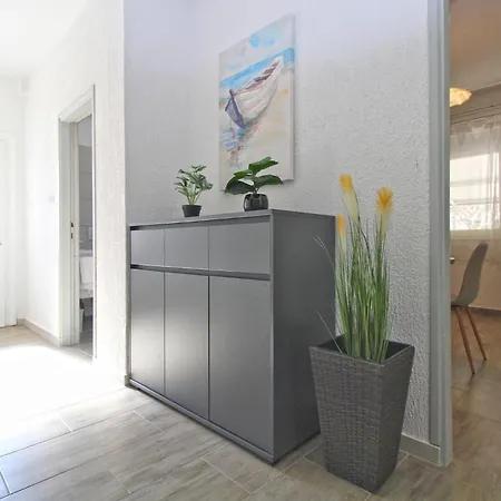 Dragomir 1052 Apartmán Fažana